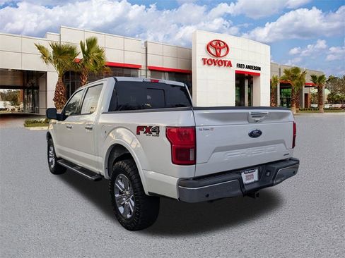 Used 2018 Ford F150 Lariat image 6