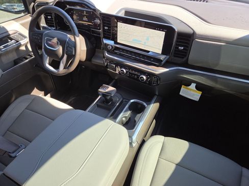 New 2026 GMC Sierra 1500 SLT w/ SLT Premium Plus Package image 29
