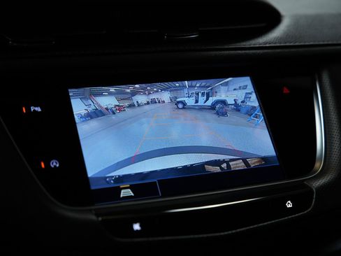 Used 2024 Cadillac XT5 Luxury w/ LPO, Floor Liner Package FWD image 44