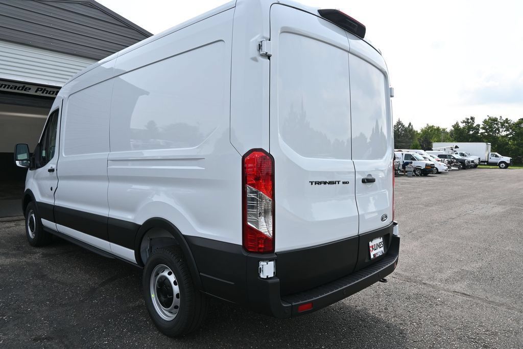 New 2026 Ford Transit 150 148 Medium Roof w/ Load Area Protection Package RWD image 45