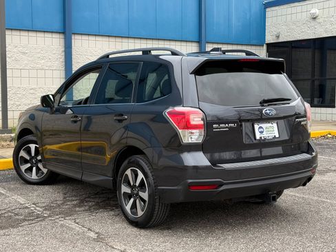 Used 2017 Subaru Forester 2.5i Limited image 7