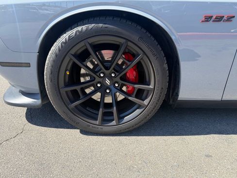 Used 2021 Dodge Challenger R/T Scat Pack w/ T/A Package RWD image 8