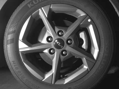 Used 2025 Kia K4 LXS image 13