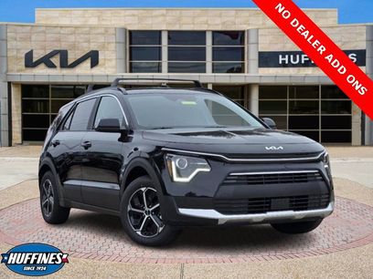 New 2025 Kia Niro EX