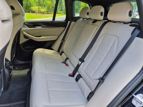 Used 2024 BMW X3 M40i AWD/4WD image 21