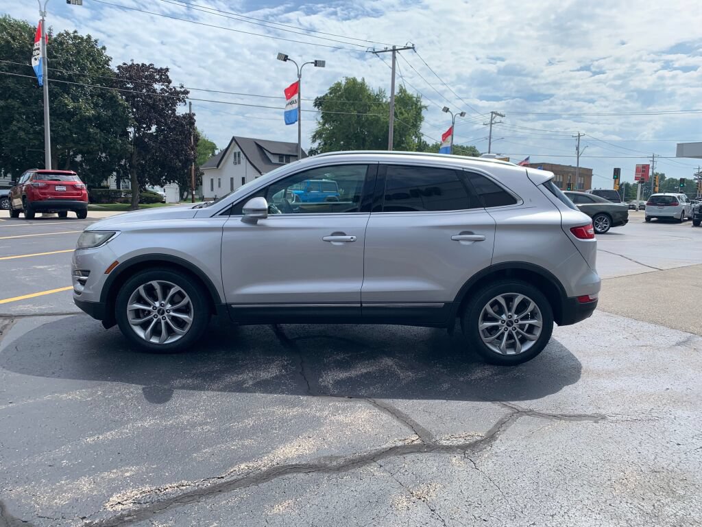Used 2015 Lincoln MKC FWD w/ Equipment Group 101A Select image 4