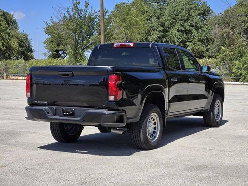 Used 2024 Chevrolet Colorado W/T RWD image 7