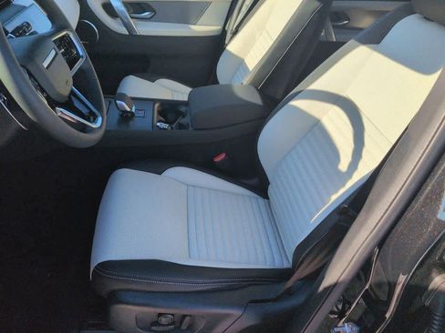 New 2026 Land Rover Discovery Sport Landmark image 14