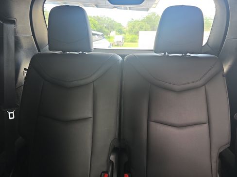 Used 2023 Cadillac XT6 Premium Luxury FWD image 22