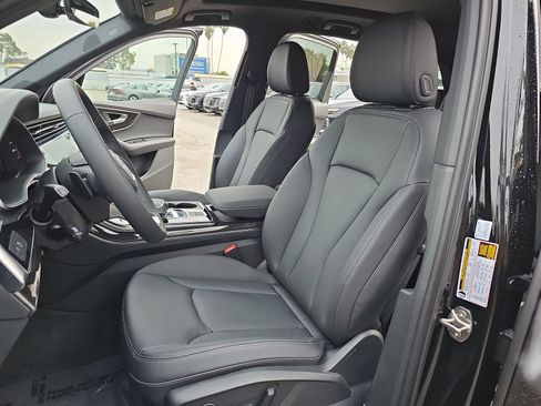 New 2026 Audi Q7 2.0T Premium image 17