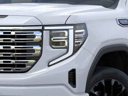New 2026 GMC Sierra 1500 Denali w/ Denali Reserve Package image 11