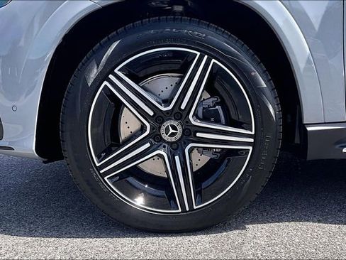New 2026 Mercedes-Benz GLE 580 4MATIC image 10
