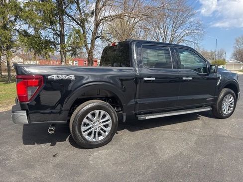 New 2026 Ford F150 XLT w/ XLT Chrome Appearance Package AWD/4WD image 5