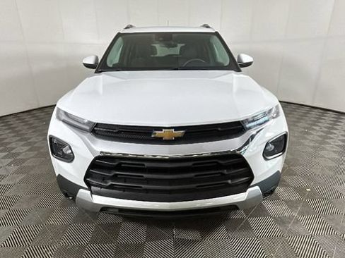 Used 2023 Chevrolet TrailBlazer LT FWD image 7