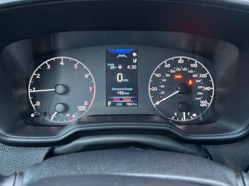 Certified 2025 Toyota Corolla LE image 9