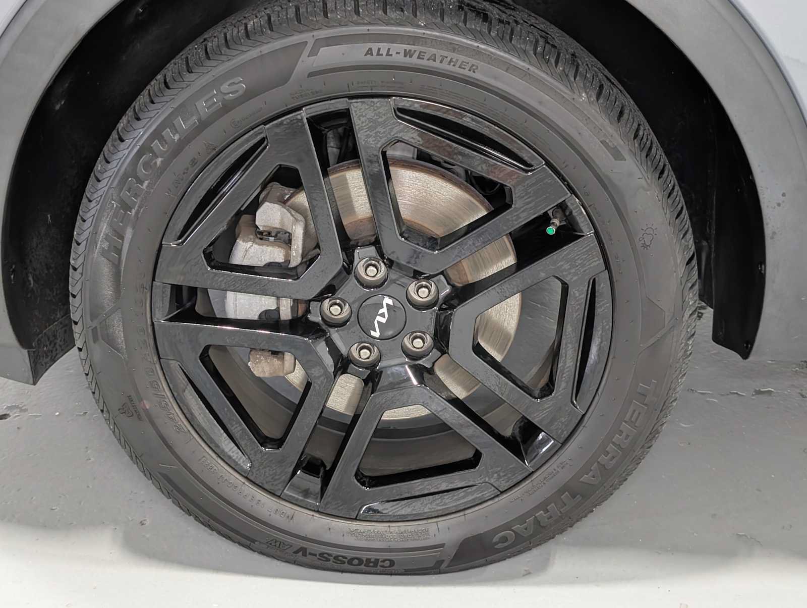 Used 2023 Kia Telluride EX X-Line AWD/4WD image 3