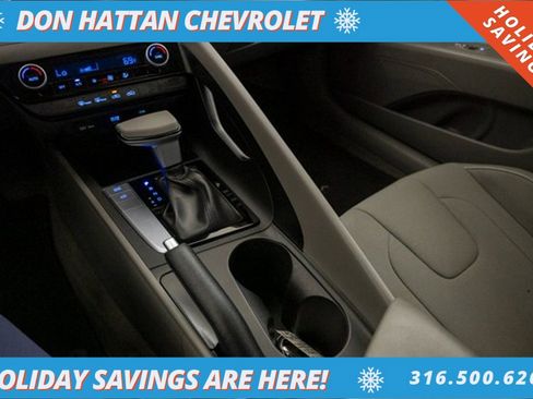 Used 2024 Hyundai Elantra SEL image 15