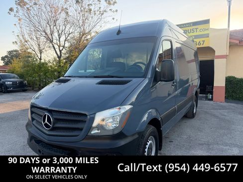 Used 2018 Mercedes-Benz Sprinter 2500 image 1