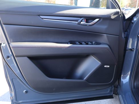 New 2025 MAZDA CX-5 Carbon Edition image 23