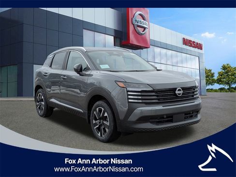 New 2026 Nissan Kicks SV w/ SV Premium Package image 7