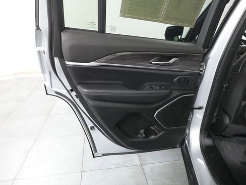 Used 2024 Jeep Grand Cherokee Limited 4xe AWD/4WD image 26