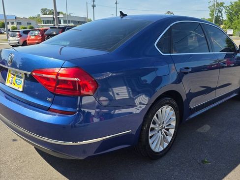 Used 2016 Volkswagen Passat 1.8T SE FWD image 5