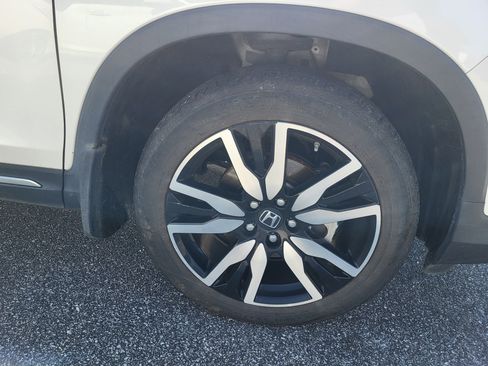 Used 2022 Honda Pilot Touring image 7
