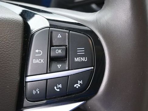 Used 2022 Ford Explorer Platinum w/ Equipment Group 601A AWD/4WD image 18