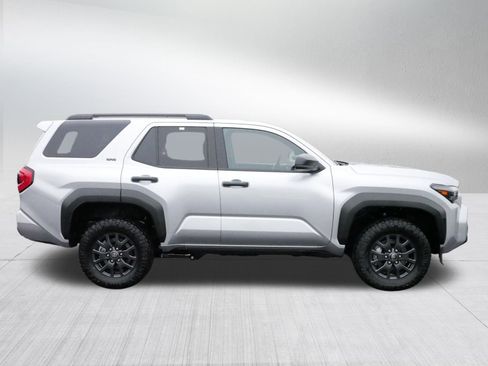Certified 2025 Toyota 4Runner SR5 image 8