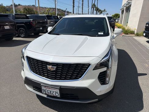 Certified 2023 Cadillac XT4 Premium Luxury w/ Cold Weather Package FWD image 1