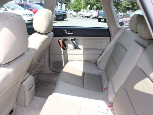 Used 2005 Subaru Outback 3.0R L.L. Bean AWD/4WD image 19