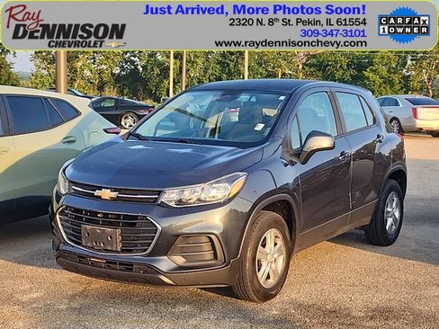 Used 2021 Chevrolet Trax LS AWD/4WD image 1