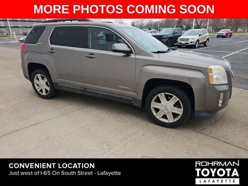Used 2011 GMC Terrain SLT image 2