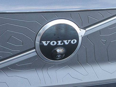 New 2026 Volvo EX30 Cross Country Ultra w/ Protection Package Premier image 5