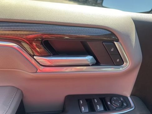 New 2026 Chevrolet Silverado 1500 LT w/ All Star Edition Plus AWD/4WD image 13