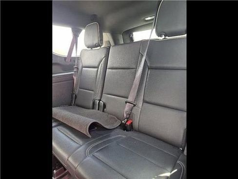 Used 2023 Chevrolet Suburban Premier image 48