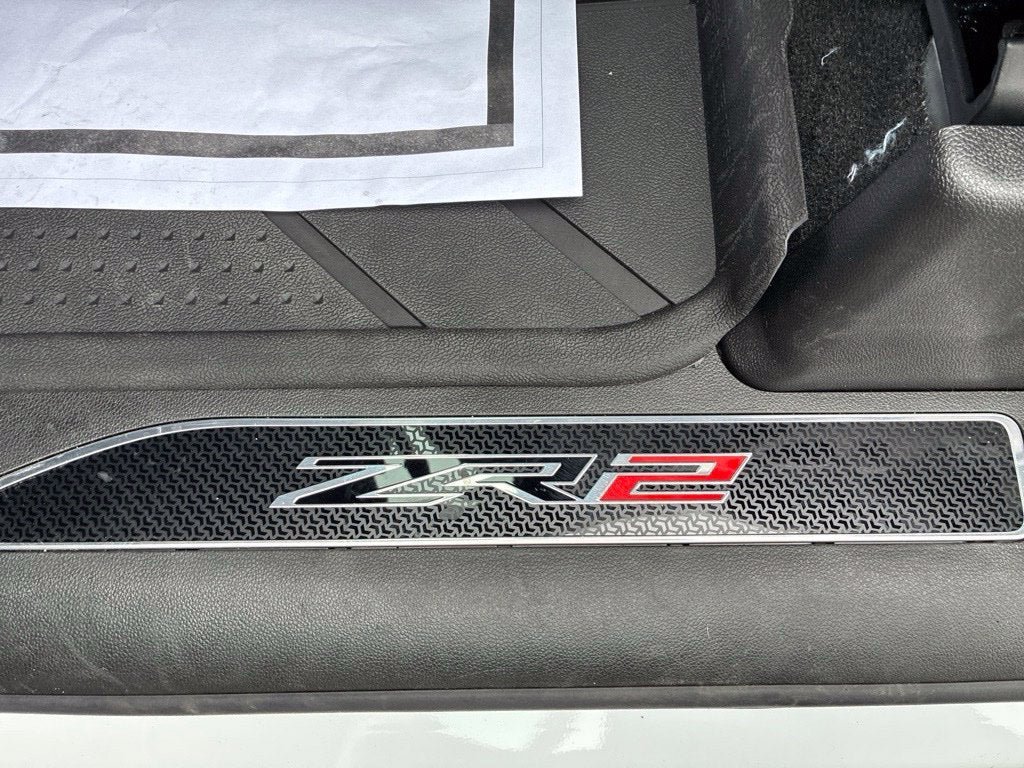 New 2026 Chevrolet Silverado 2500 ZR2 w/ Snow Plow Prep/Camper Package AWD/4WD image 8