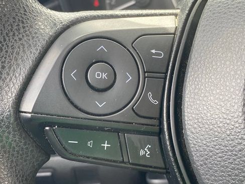 Used 2021 Toyota Corolla LE FWD image 25