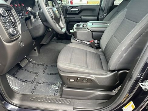 Certified 2022 Chevrolet Silverado 1500 Custom w/ LPO, Dark Essentials Package image 12