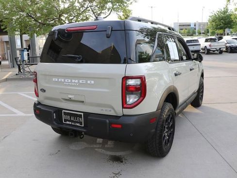 Used 2025 Ford Bronco Sport Badlands AWD/4WD image 6