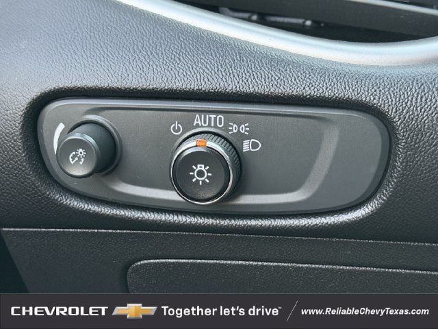 Used 2023 Chevrolet Malibu LT FWD image 26