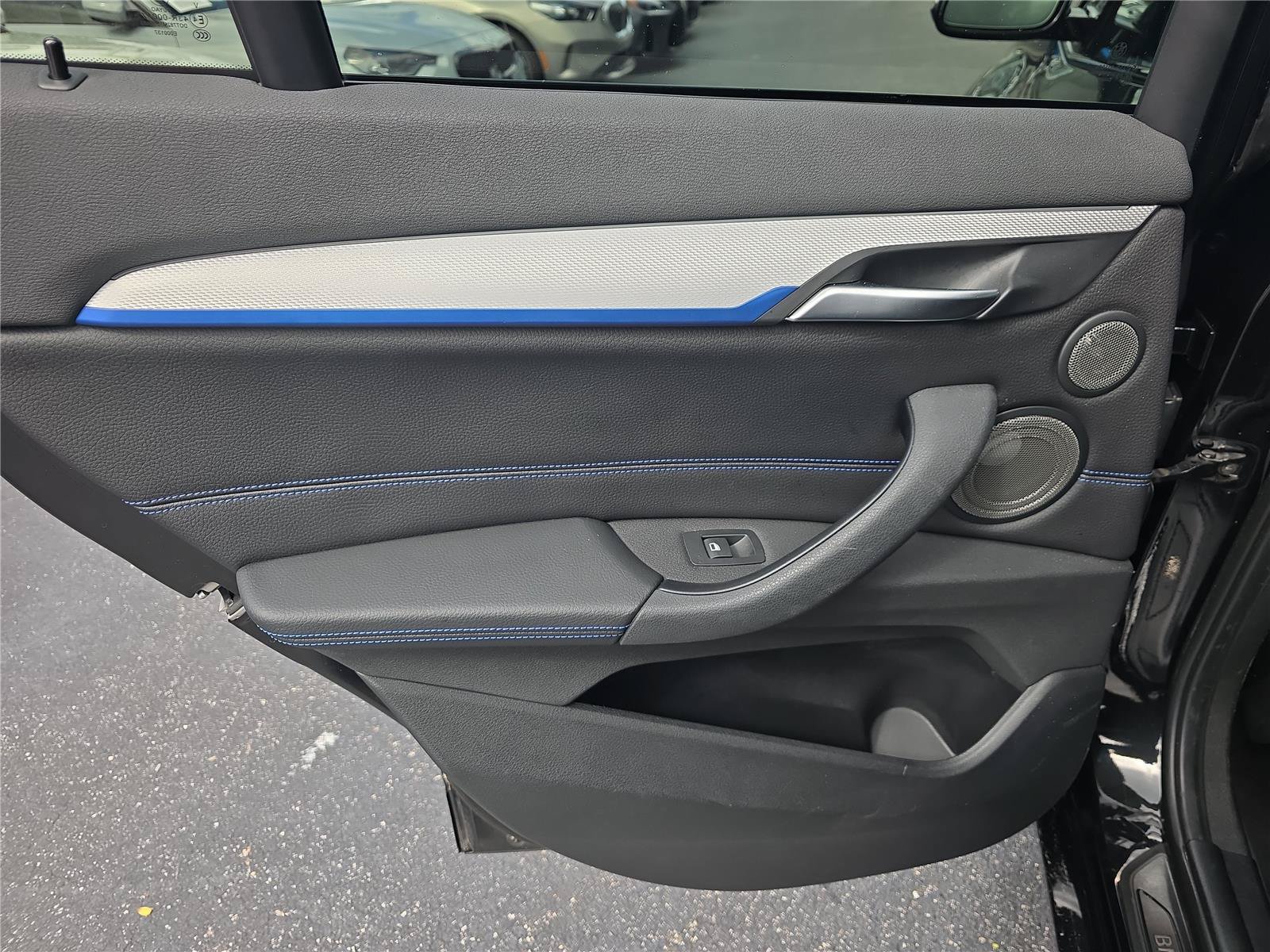 Used 2019 BMW X1 sDrive28i w/ M Sport Package FWD image 10