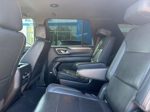 Used 2021 Chevrolet Tahoe High Country RWD image 6