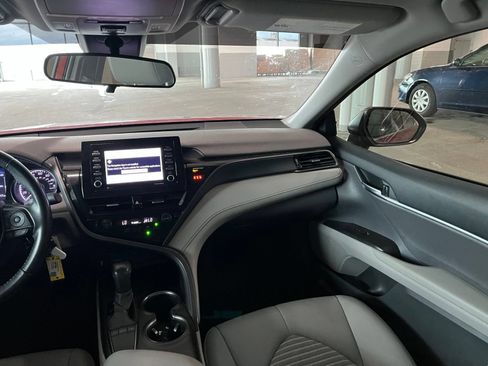 Used 2023 Toyota Camry SE FWD image 35