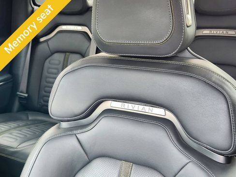 Used 2022 Rivian R1T Adventure AWD/4WD image 9