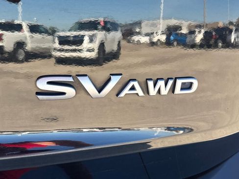 Used 2024 Nissan Rogue SV AWD/4WD image 6