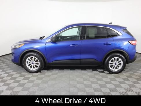 Certified 2022 Ford Escape SE image 8