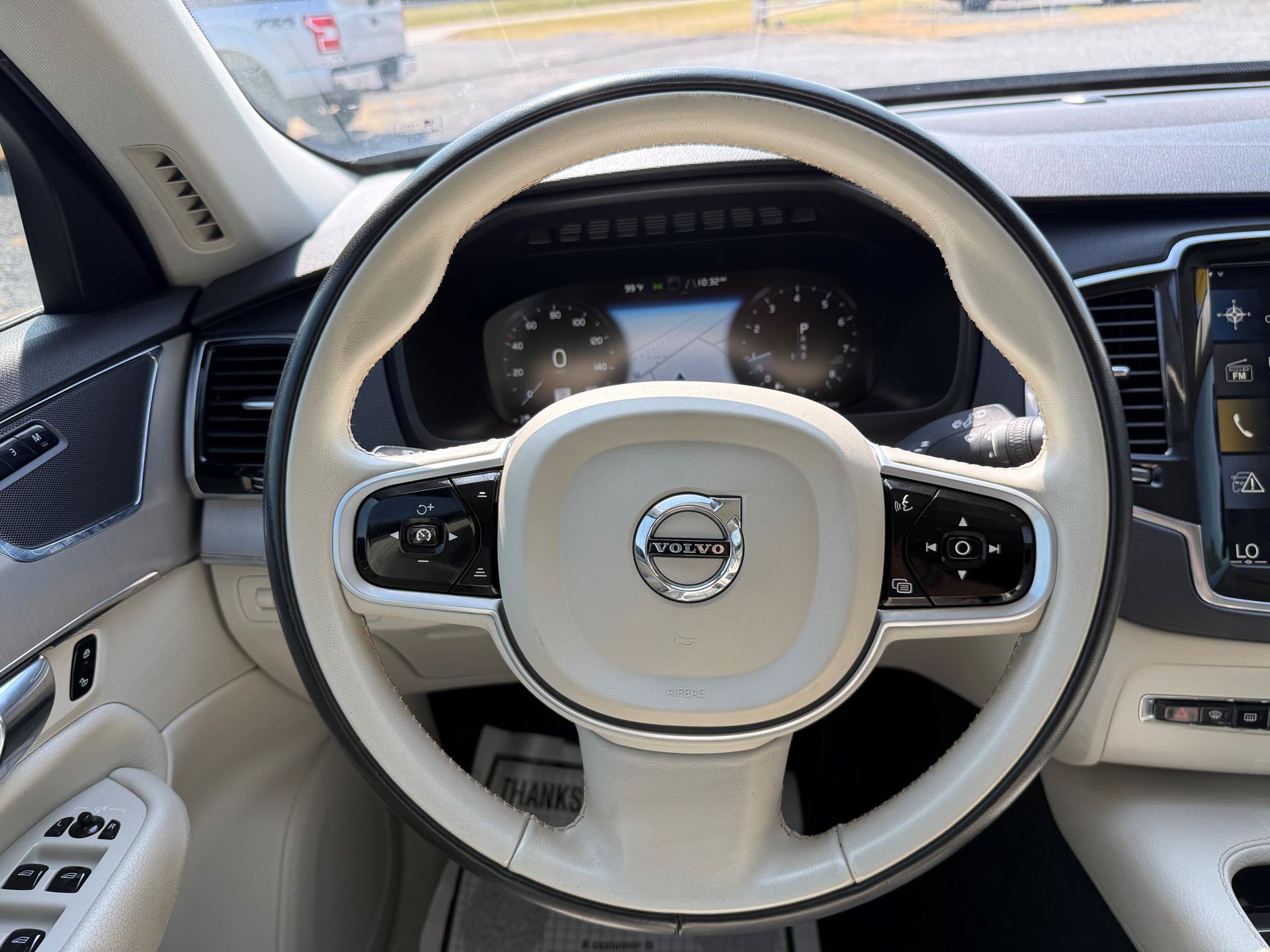 Used 2021 Volvo XC90 T5 Momentum w/ Advanced Package FWD image 14