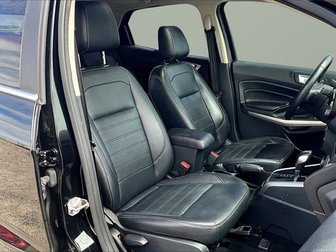 Used 2019 Ford EcoSport Titanium image 7