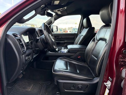 Used 2023 RAM 1500 Limited AWD/4WD image 2